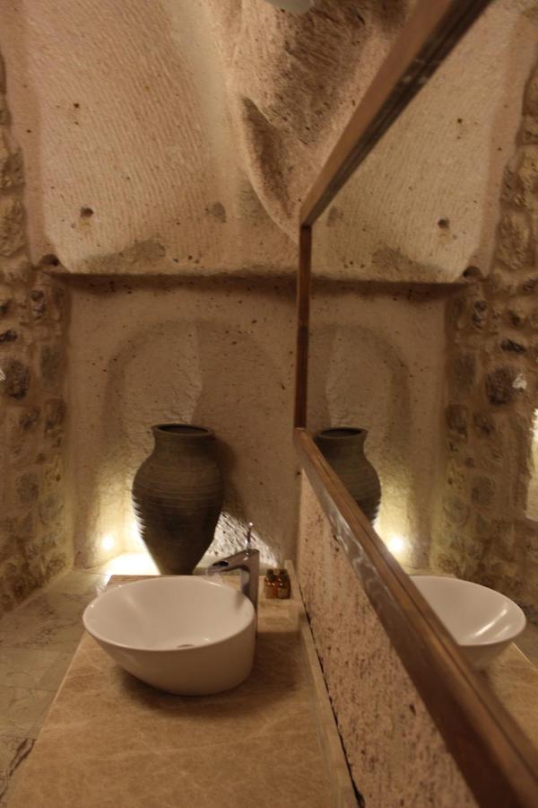 Helike Cave Suites Учгісар Екстер'єр фото
