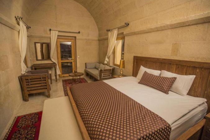 Helike Cave Suites Учгісар Екстер'єр фото