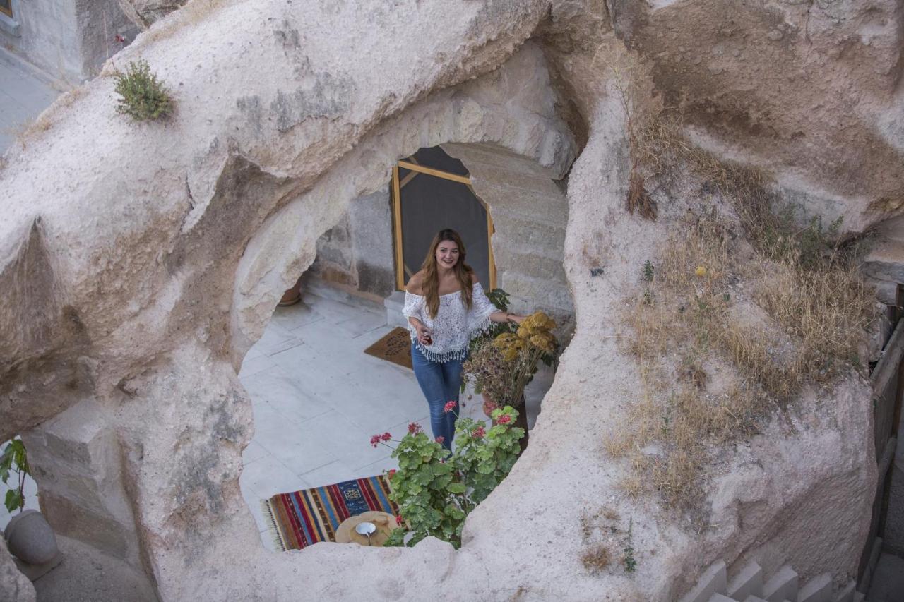 Helike Cave Suites Учгісар Екстер'єр фото